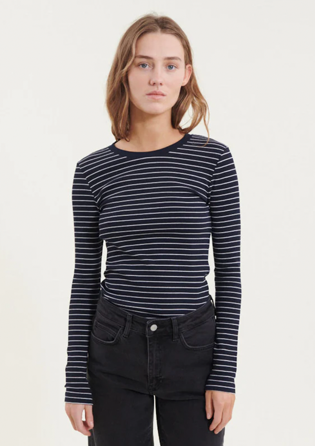 Basic Apparel Ludmilla LS Tee T-shirts 703 Black / bright white